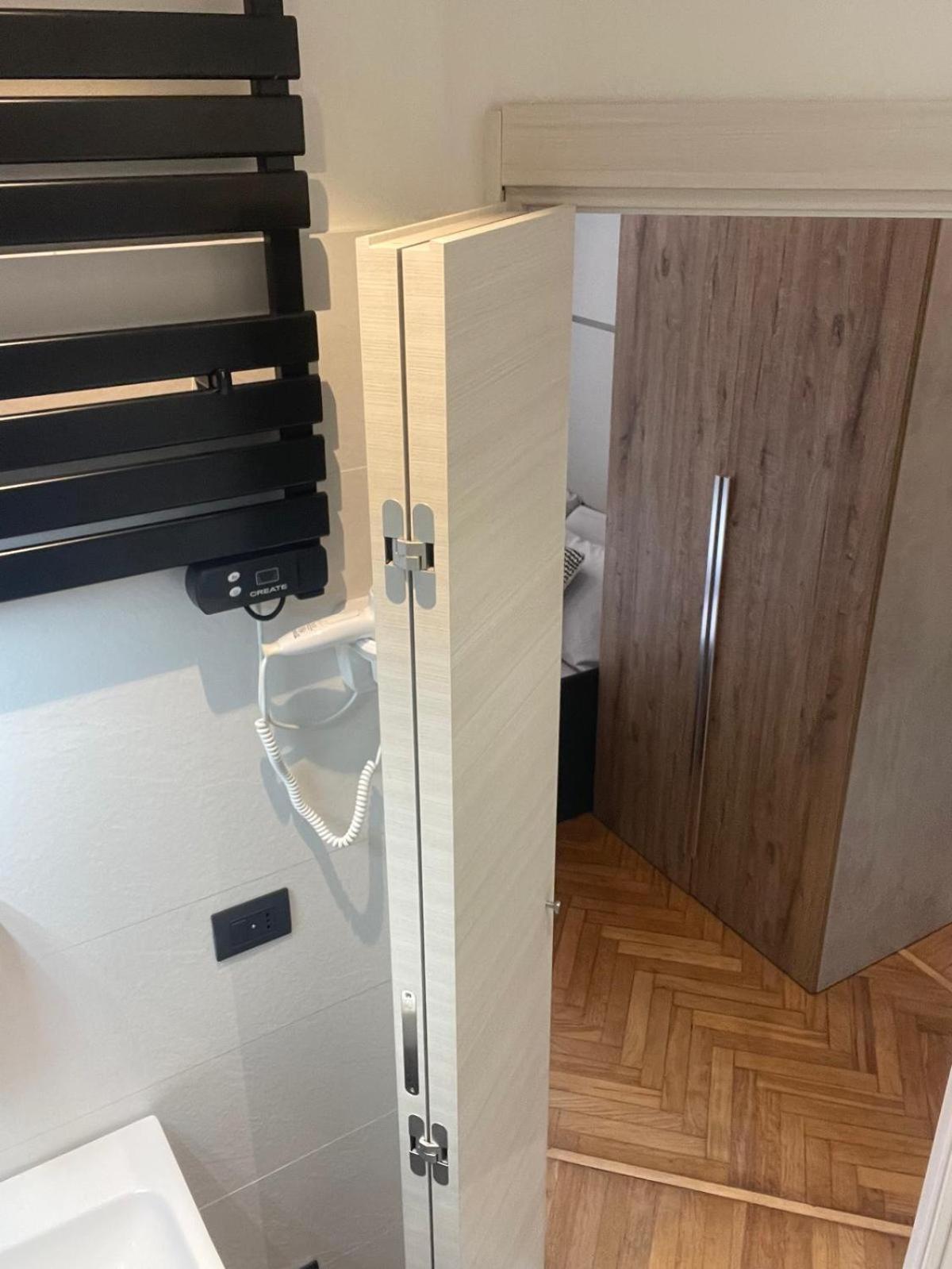 Drooms 4,0 Domotic Smart Self 24H,7 Vicino Treni Porta Susa E Centro Storico 都灵 外观 照片