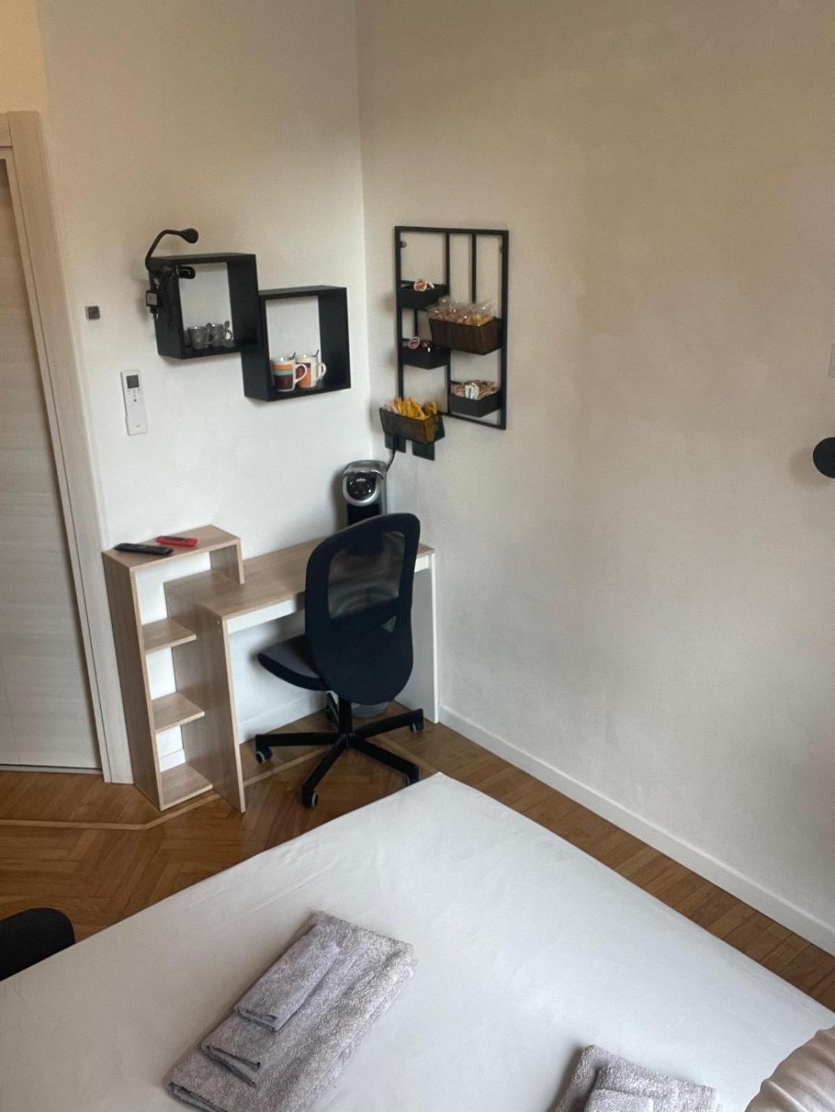 Drooms 4,0 Domotic Smart Self 24H,7 Vicino Treni Porta Susa E Centro Storico 都灵 外观 照片
