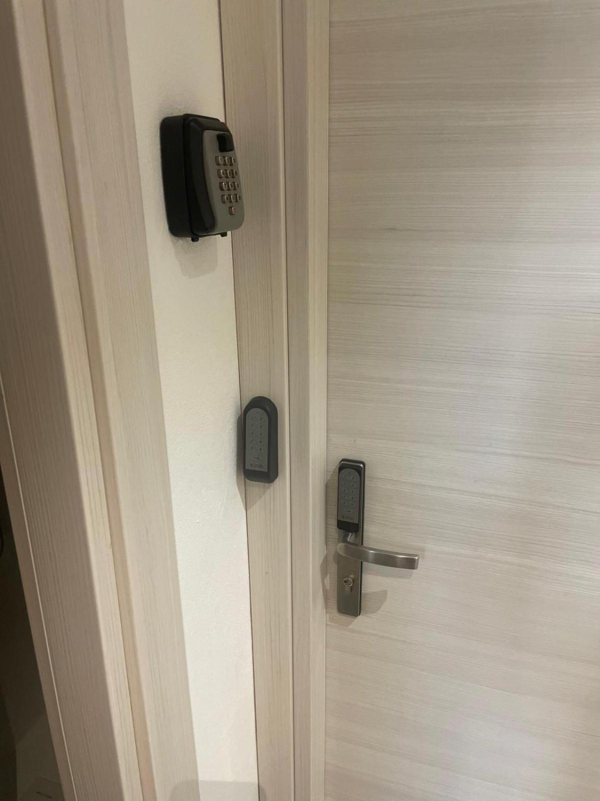 Drooms 4,0 Domotic Smart Self 24H,7 Vicino Treni Porta Susa E Centro Storico 都灵 外观 照片