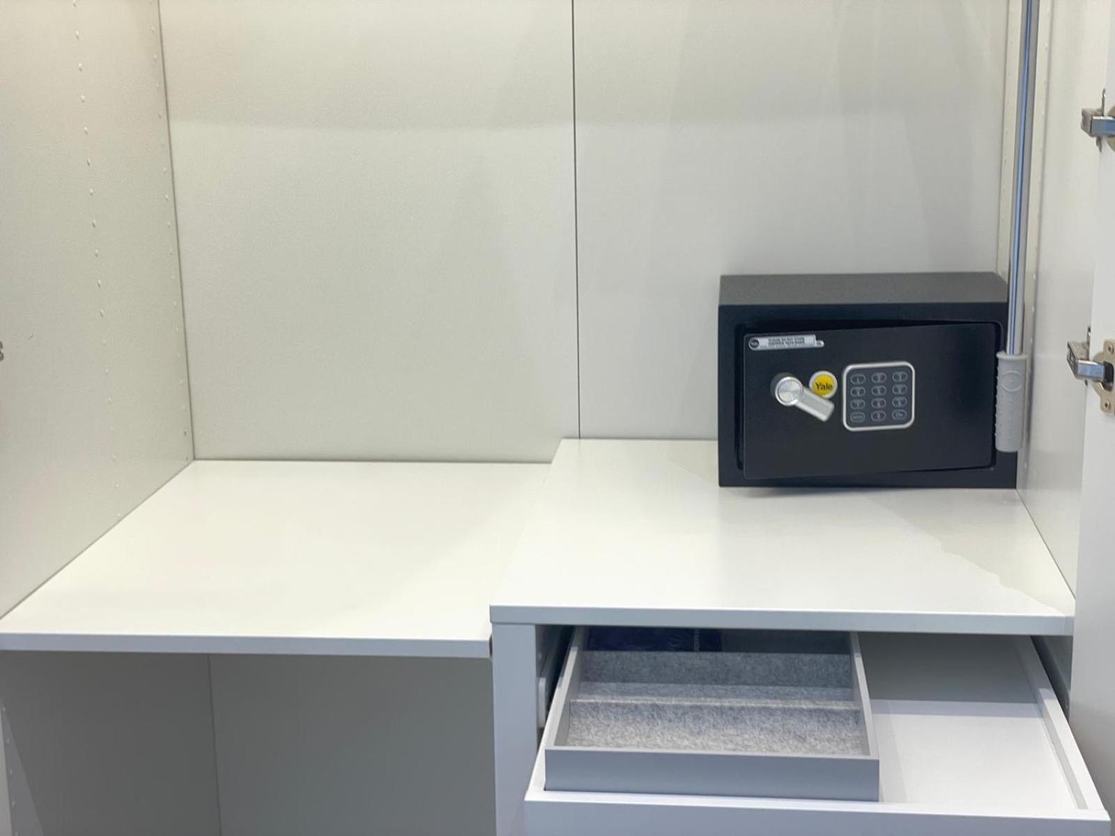 Drooms 4,0 Domotic Smart Self 24H,7 Vicino Treni Porta Susa E Centro Storico 都灵 外观 照片